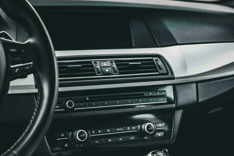 Clim voiture à Roussillon