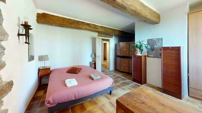 mas-prat-llaouge-bedroom_1