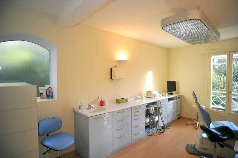 ugsjyfehaa_159663595820241219-3993315-6x2xls