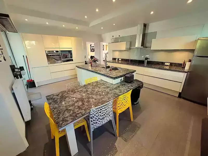 139a9ba6-6d3c-4bed-af9a-3cc7a8241a0d