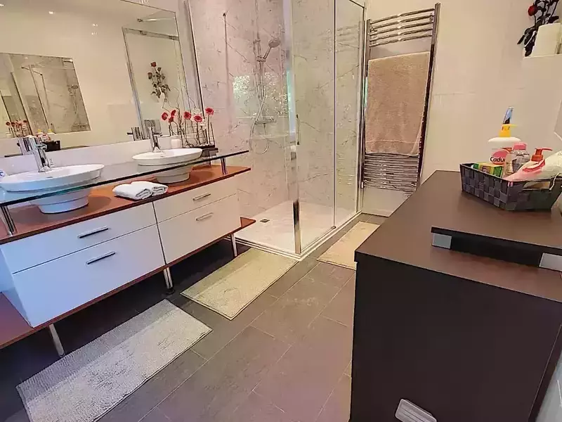 0b714836-3c55-42f9-b6e3-b51124569454