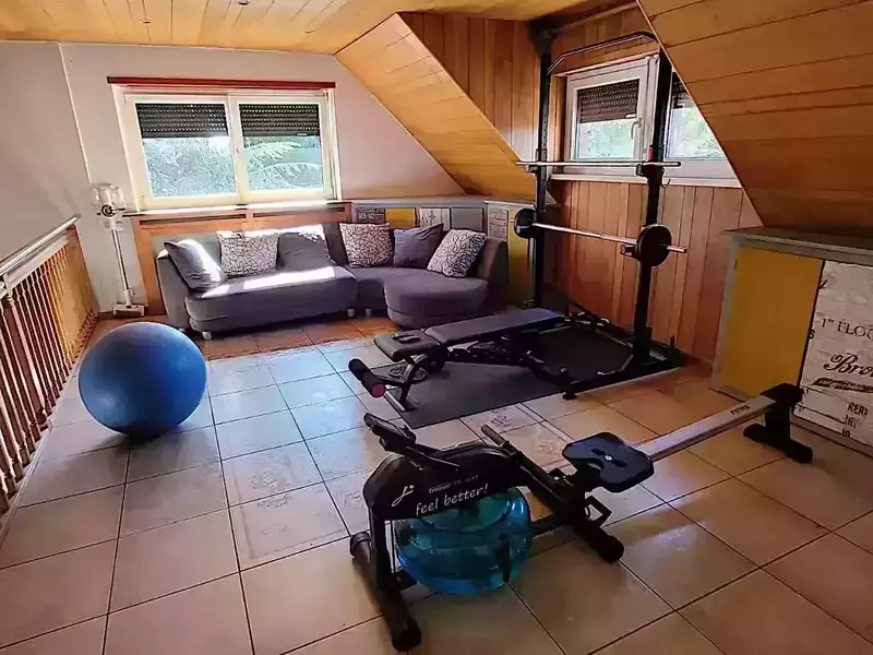 1cf9e660-e1a9-4db1-b832-abcbc55dff3a