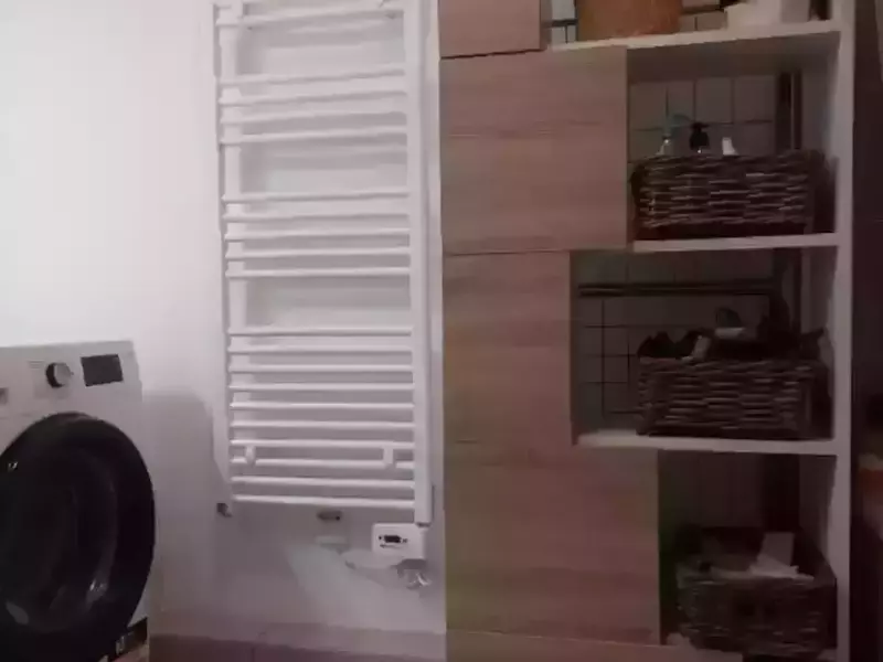 c6f79077-0e65-4772-8d42-1cc997011582