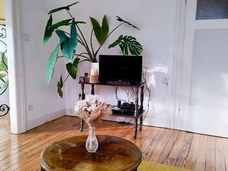 d976b825-b4af-4cd0-b6c2-ad8be5048e6a