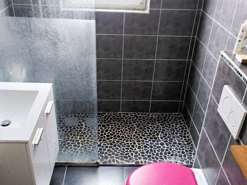 f3a95a09-888c-423c-be47-1e7c8ebb6bfe