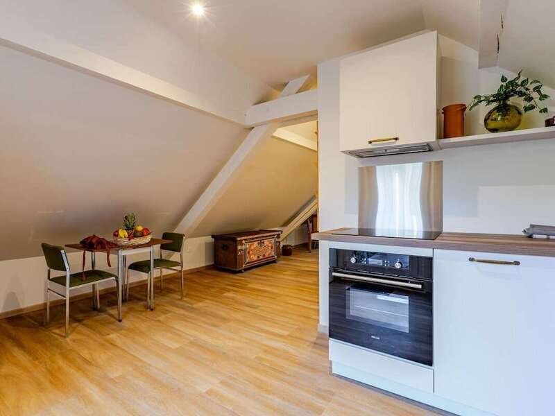 c8bbb6e6-2610-4af5-a3e1-f8ee2f4b2ee1