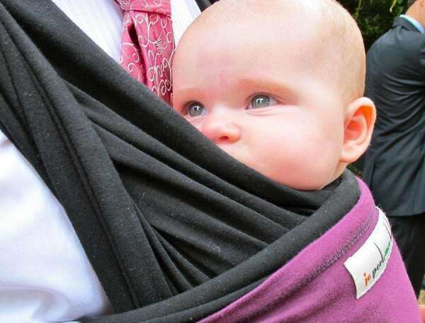 Les Avantages du portage pour votre bébé