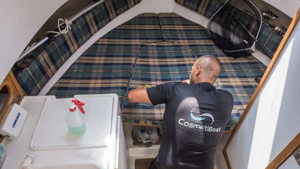 Comment nettoyer l’intérieur de son bateau