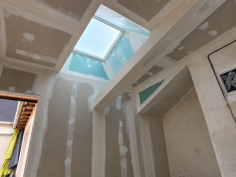 renovation_interieure_sous_puits_de_lumiere