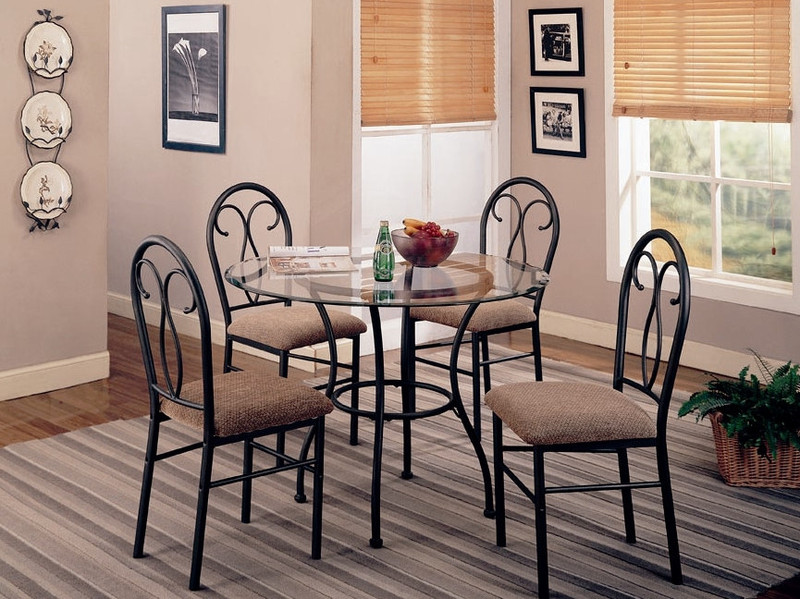 winterport_5_piece_dining_table_set_in_black.jpeg