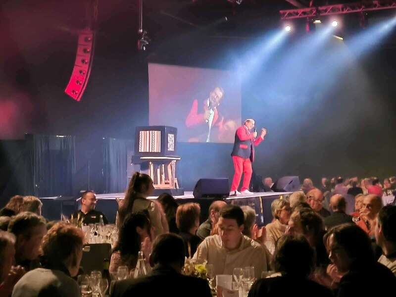 d4ef46ea-5e57-4855-a468-42725908fc08