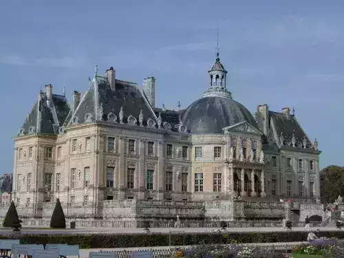 vaux-le-vicomte_vue_jardin_02