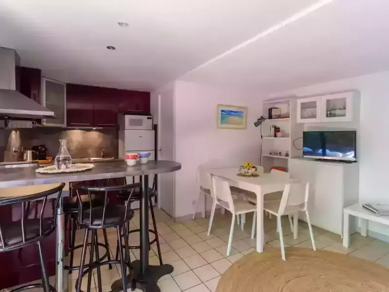 cea5ec4b-c0f2-495a-956c-87cb33df5691