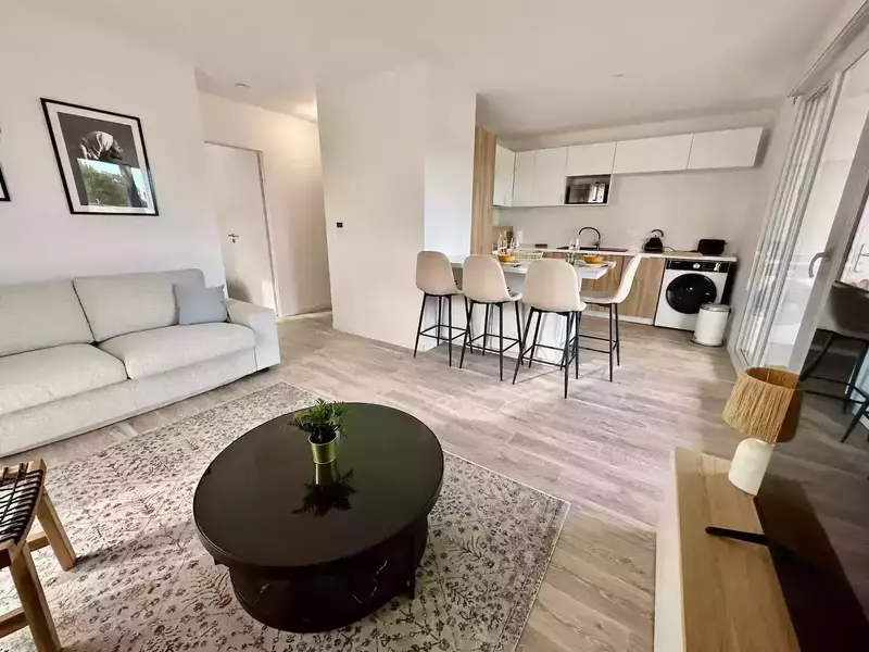 ada9d8ea-b379-4a97-96eb-ae0d85054079