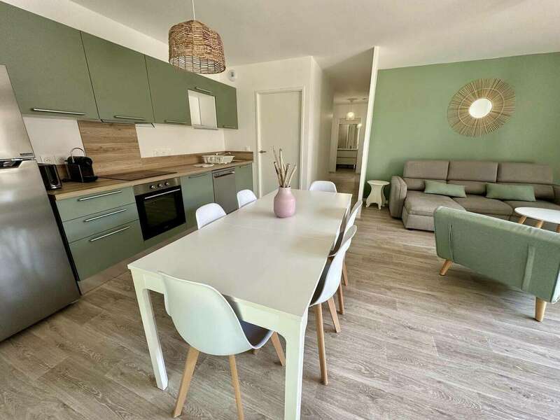 3e46496f-c3df-4d58-94a5-794afb864f49