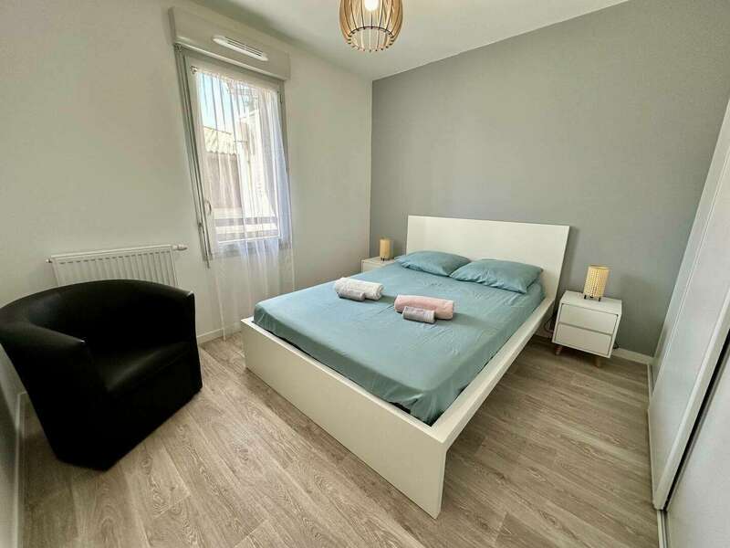 33b2c7d9-ad06-4ecc-8278-a4715b00033a