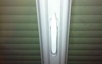 Rénovation de menuiseries PVC
Poignée entrebailleuse