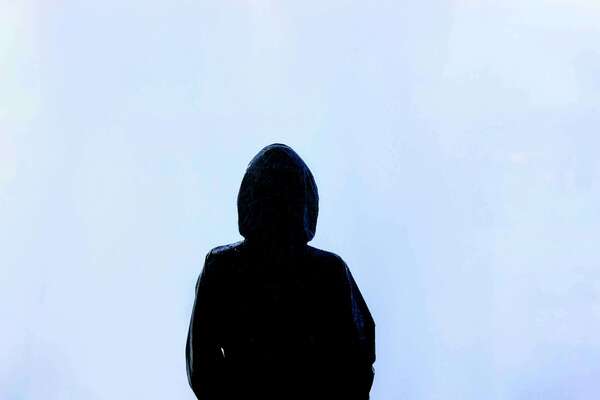 Pervers narcissique : comment notre société favorise-t-elle l'emprise ?