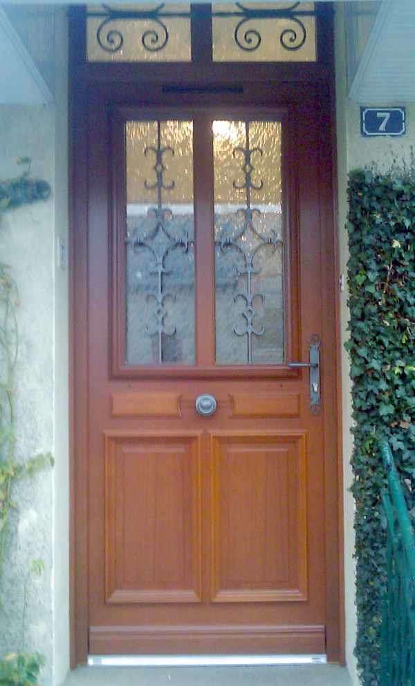 porte-d-entree-bois-lasure20200106-2383943-slmrrb