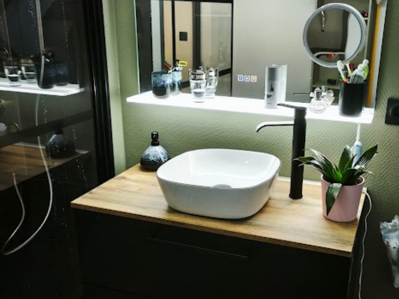 facade__22_20251019-3254902-vsizl620251019-3254902-j9n06b