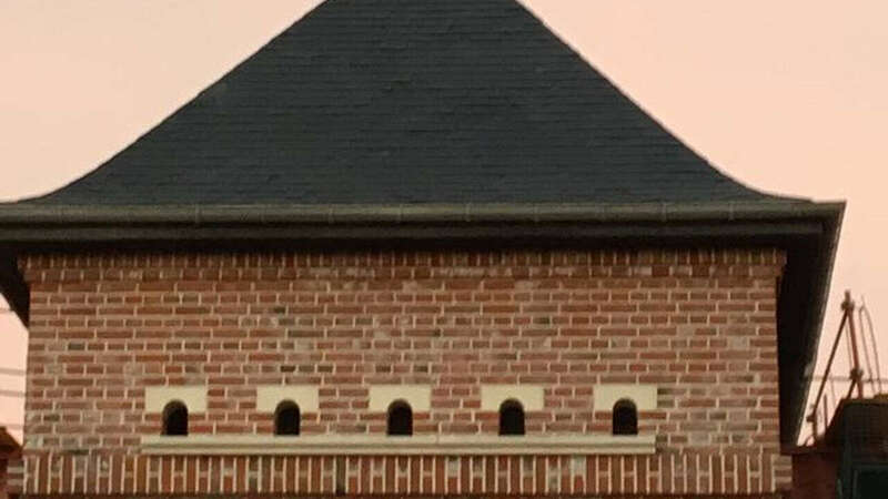 2021-05-2620230330-2689978-640mgx