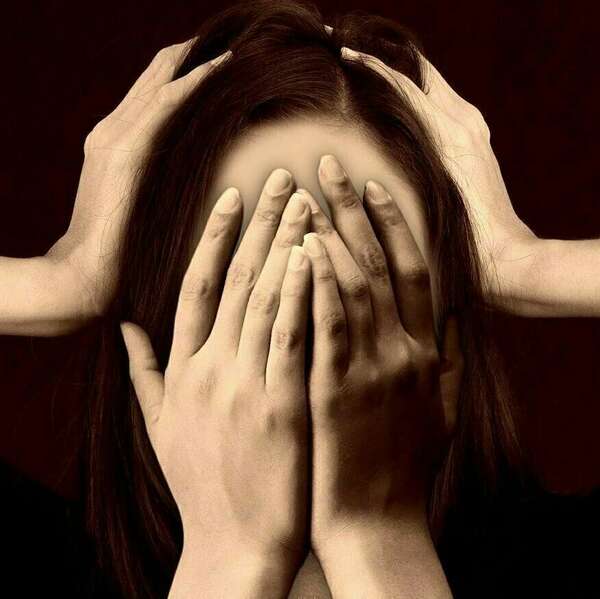 SOPHROLOGIE, ADDICTIONS ET DEPENDANCES