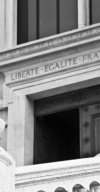 Réunion professionnelle discutant mécanismes dindemnisation spécifiques