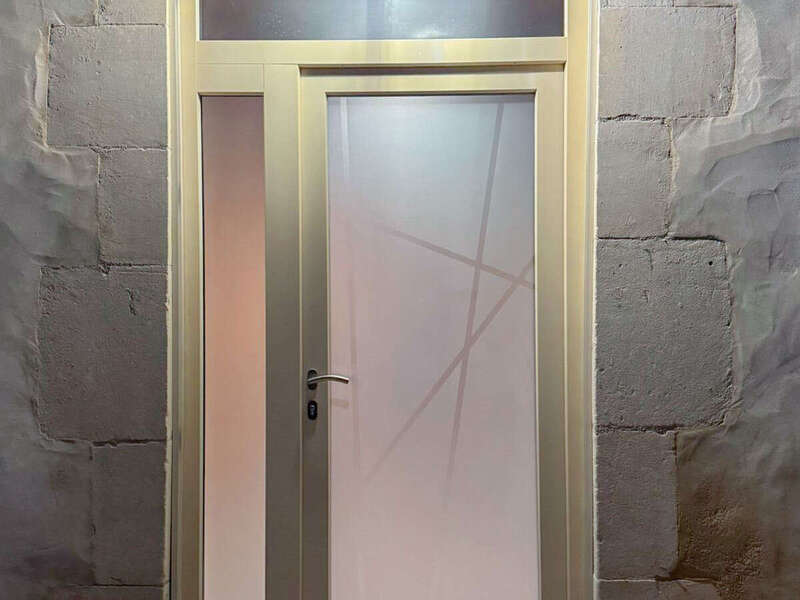 Porte d'entrée gamme graphite hybride avec imposte et tierce