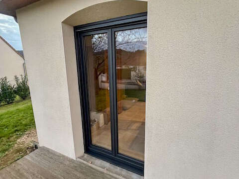 Porte fenêtre gamme hybride 