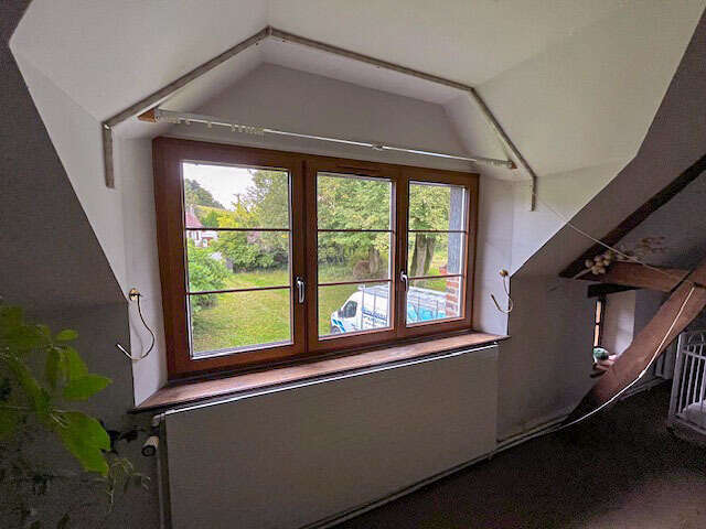 Fenêtre gamme hybride 3 ventaux avec petit bois intégré - vue intérieur