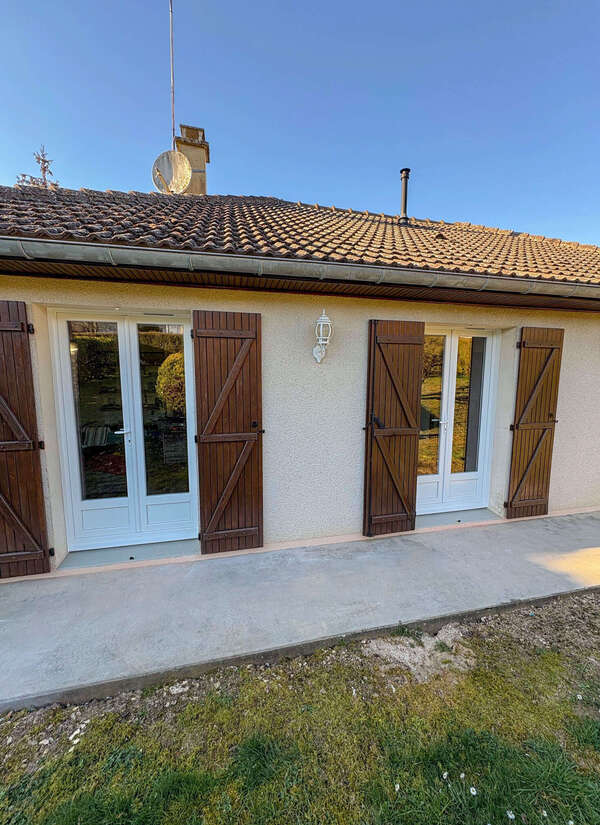 Entretien des menuiseries : PVC, PVC laqué, plaxé et aluminium