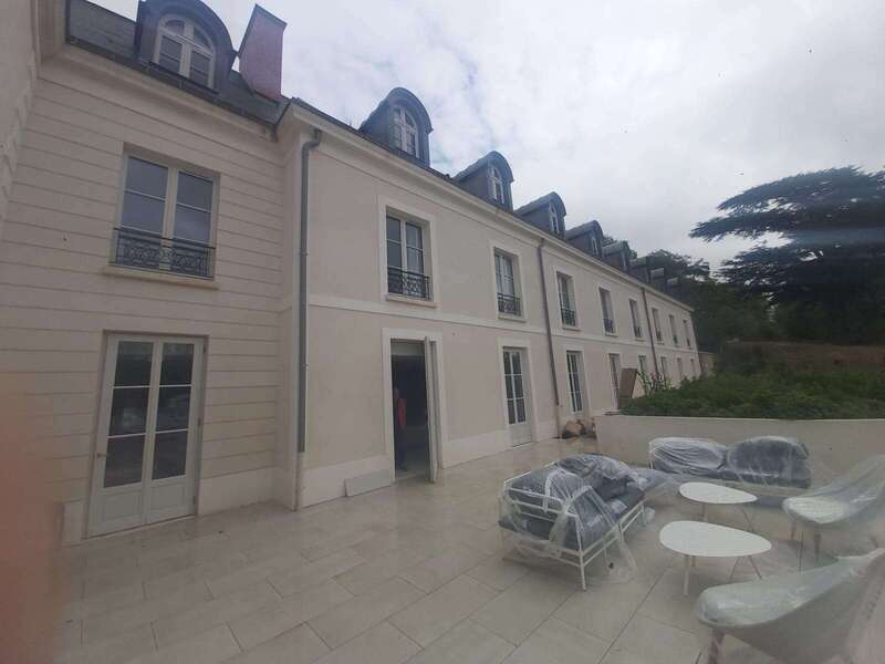 c805d79f-047f-4874-a74c-3ce207df5ec520241224-940009-1gx4fpj