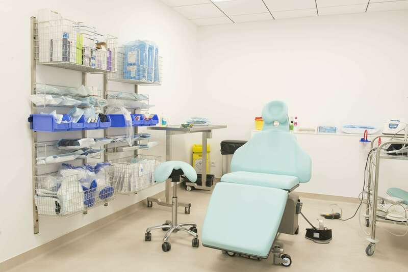 dsc_1320_-_salle_d_operation-min