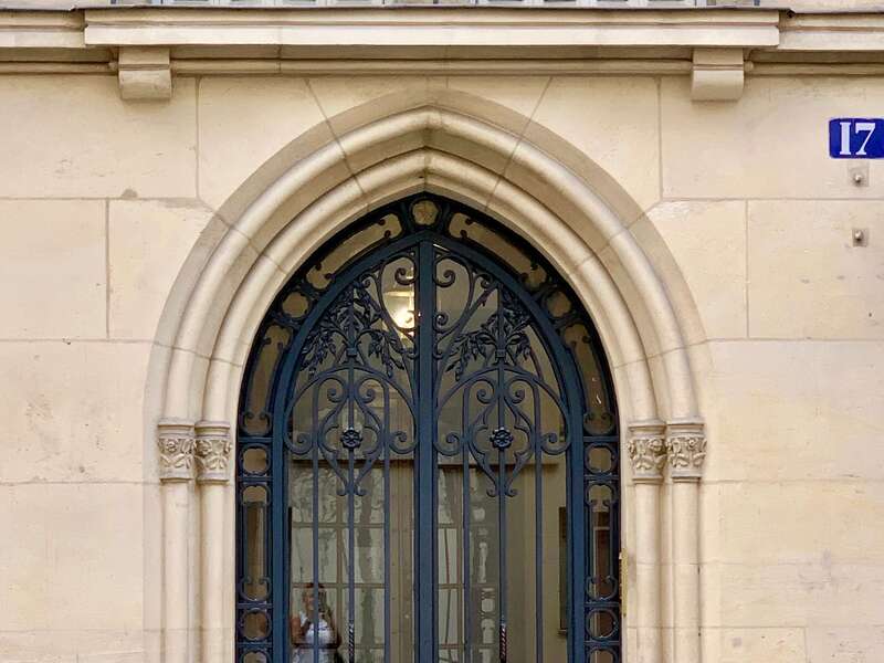 entree_ext20251027-2140358-jk9reb20251027-2140358-a6ss2b