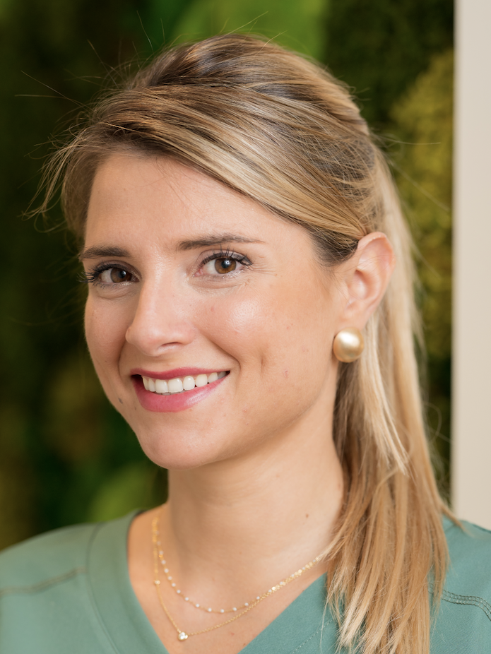 docteur mathilde volle chirurgien dentiste a nimes