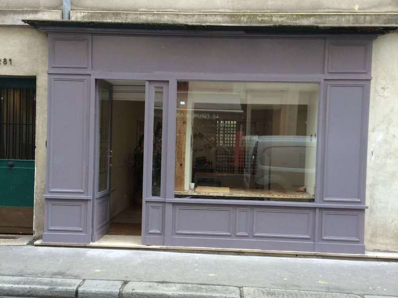 Prestation façade magasin bois Paris, AMF Menuiserie