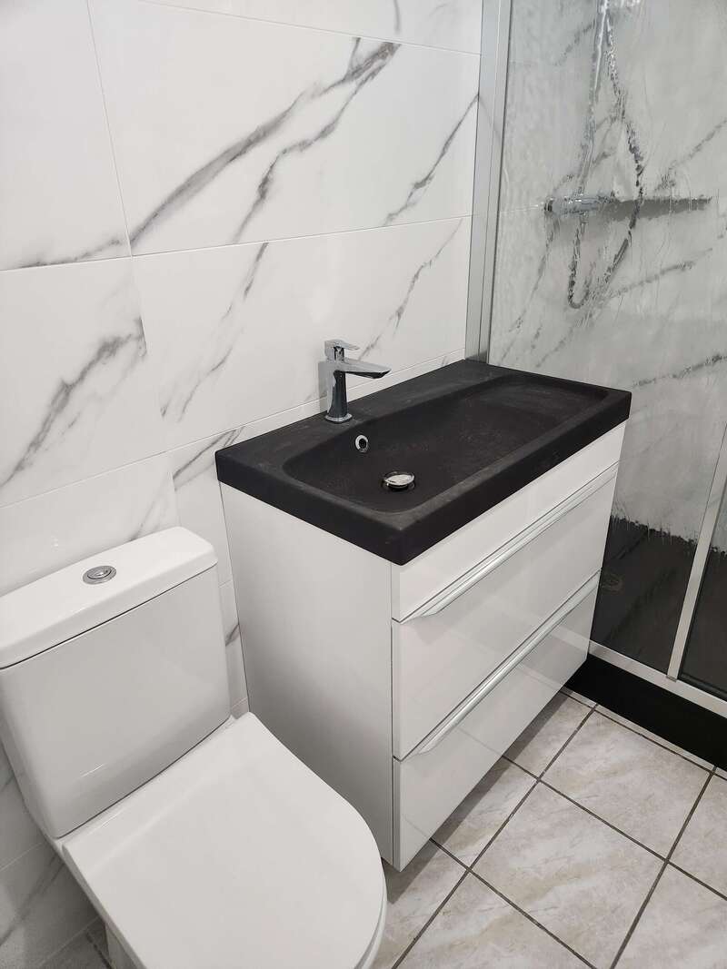 20231128_19450920250909-2037722-qgjpgt