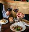 Ambiance conviviale Duvin Bistrot Paris 9