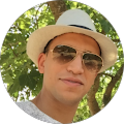 Avis VTC Agence Ouest Transport | réservation de chauffeur privé VTC à Nantes en Van minibus et Berlines. - Amine Mansour