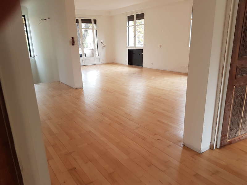 Parquet massif collé