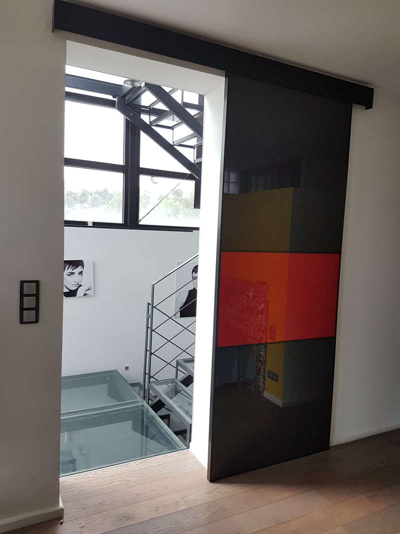 Porte coulissante verre en refuite
