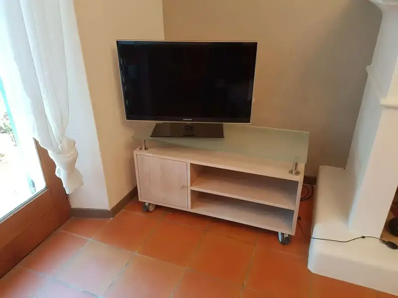 Meuble TV en bois par La Gueule du Bois