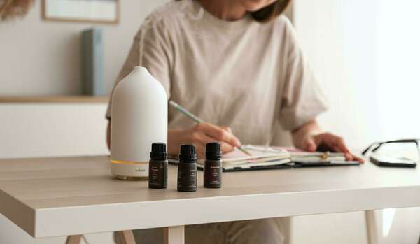 Aromathérapie : acquérir savoir & connaissances pour une utilisation efficace et sécurisée