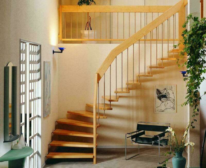 escalier_suspendu_a_balustres_bouches_du_rhone