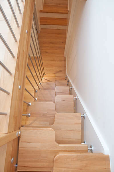 escalier_a_pas_japonnais_avec_harpe