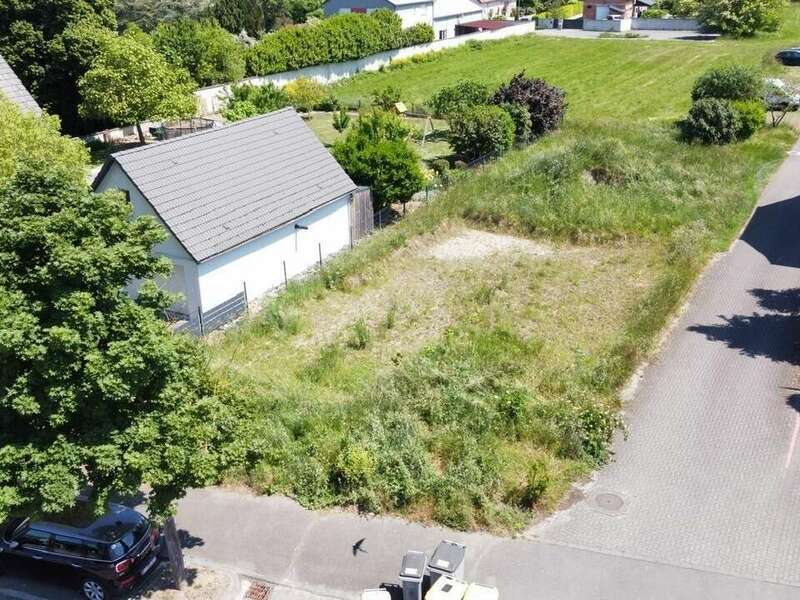 3b9edd76-3e21-4d96-93cb-732f4a28a49d