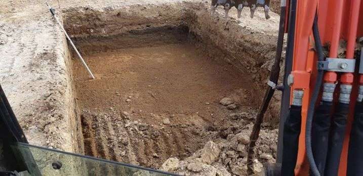 fb_img_158084598370520200501-368052-1dd5v2v