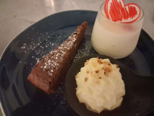 Remerciements à toutes les Valentines et Valentin