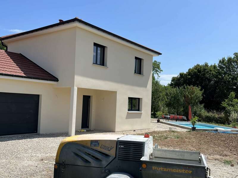 2023-07-1120230712-1347544-smq0pv