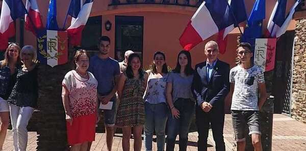 Echalas - Cérémonie de remise des cartes d'électeurs 